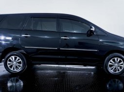 Toyota Innova 2.0 V Lux AT 2015 Hitam 3