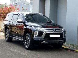 Mitsubishi Pajero Sport Dakar 4x2 AT 2021 hitam km 12 ribuan sunroof 1