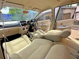 Daihatsu Xenia 1.3 R MT 2014 dp 9jt pake motor 5