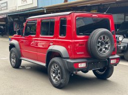 Suzuki Jimny AT 2023 7