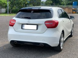 Mercedes-Benz A-Class A 200 2013 5