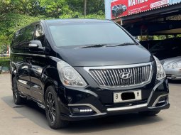 SIAP PAKAI HYUNDAI H1 ROYALE BENSIN AT HITAM 2018