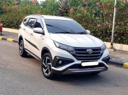 Toyota Rush TRD Sportivo 2020 matic putih dp25jt saja cash kredit proses bisa dibantu