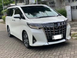 Toyota Alphard G 2020 3