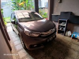 Promo Honda Mobilio E MT 2017 Abu-abu *code78TOQ 2