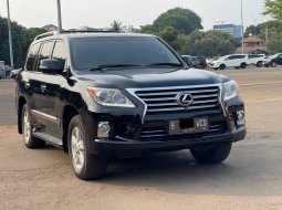 SIAP PAKAI LEXUS LX570 AT HITAM 2012