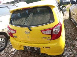 Promo Daihatsu Ayla 1.0L X AT 2022 Kuning *code91UZP 4