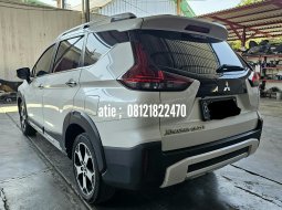 Mitsubishi Xpander Cross Premium AT ( Matic ) 2021 Putih km 47rban 5