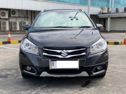 Jual mobil Suzuki SX4 S-Cross 2017