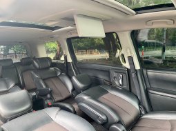 Nissan Elgrand Highway Star 2014 Hitam 6