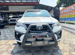 Toyota Fortuner VRZ 2.4 Matic Tahun 2020 Kondisi Mulus Terawat Istimewa Seperti Baru