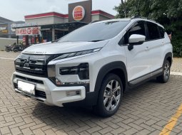 Mitsubishi Xpander Cross New Premium Package CVT 2023