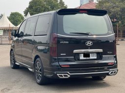 UNIT SIAP PAKAI HYUNDAI H1 ROYALE DIESEL AT HITAM 2018 6