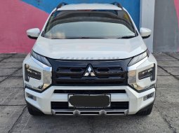 Mitsubishi Xpander Cross Premium Package AT 2022 Putih 1