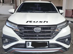 Toyota Rush TRD Sportivo A/T ( Matic ) 2018 Putih Tangan 1 Pajak Panjang Good Condition