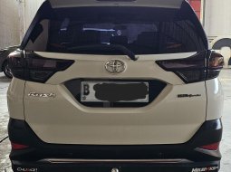 Toyota Rush TRD Sportivo A/T ( Matic ) 2018 Putih Tangan 1 Pajak Panjang Good Condition 5