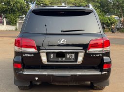 GOOD CONDITION LEXUS LX570 AT HITAM 2012 5