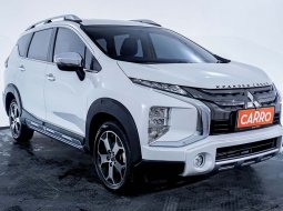 JUAL Mitsubishi Xpander Cross Premium AT 2021 Putih