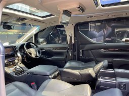 Toyota Vellfire G Limited 2016 4