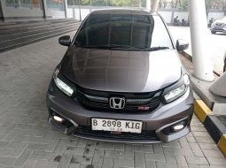 Honda Brio RS 1.2 AT 2022