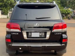 LEXUS LX570 AT HITAM 2012 READY TO USE 5