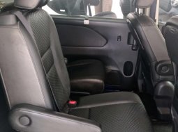 Nissan Serena Highway Star 2.0 AT 2019 10