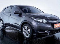 JUAL Honda HR-V 1.5 E CVT 2018 Abu-abu