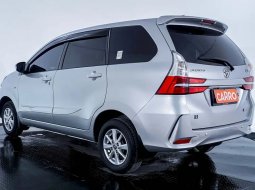 Toyota Avanza 1.3 G AT 2021 Silver 3