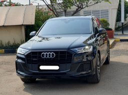 Audi Q7 3.0 TFSI Quattro 2022 hitam km 19 rban cash kredit proses bisa dibantu 1