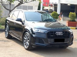 Audi Q7 3.0 TFSI Quattro 2022 hitam km 19 rban cash kredit proses bisa dibantu 3