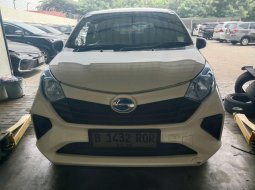 Daihatsu Sigra 1.0 D MT 2023