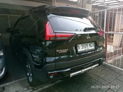 Mitsubishi Xpander Cross Premium AT 2022 Hitam 7