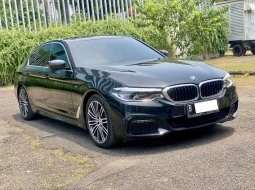 BMW 530i 2020 8