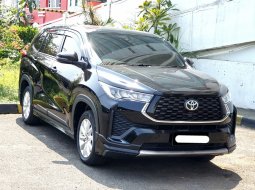 Toyota Kijang Innova Zenix Hybrid 2023 v modelista km 6 ribuan tangan pertama dari baru