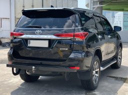 Toyota Fortuner 2.4 VRZ AT 2018 5