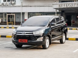 Toyota Kijang Innova V 2019 Hitam 1