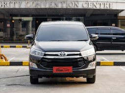 Toyota Kijang Innova V 2019 Hitam 2