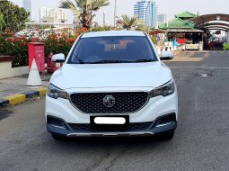 MG ZS excite 2020 putih km 39rban pajak panjang tangan pertama dari baru cash kredit bisa dibantu