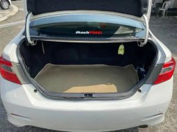 TOYOTA CAMRY 2.5L HYBRID AT TAHUN 2013 " Free Jasa Service 1 Tahun " 7