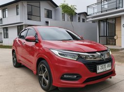 Honda HR-V 1.8L Prestige 2019 Merah KM32rb TGN Pertama Mulus banget 2