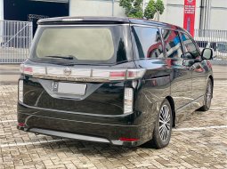 Nissan Elgrand Highway Star 2014 Hitam 8