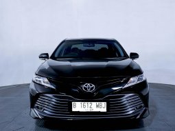 Toyota Camry 2.5 V 2021