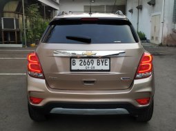 Chevrolet TRAX 1.4 Premier AT 2018 Coklat KM75rb tgn Pertama 4