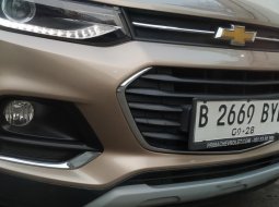 Chevrolet TRAX 1.4 Premier AT 2018 Coklat KM75rb tgn Pertama 6