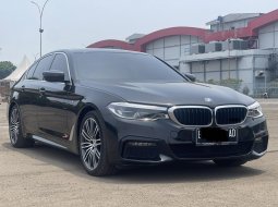 BMW 530i AT HITAM 2020 GOOD CONDITION UNIT SIAP PAKAI DIJUAL MURAH