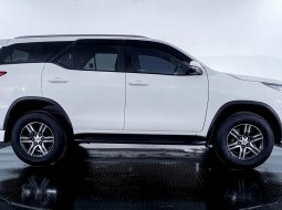 Toyota Fortuner 2.4 G AT 2019 Putih 3