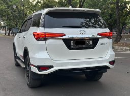 TOYOTA FORTUNER VRZ TRD AT PUTIH 2020 GOOD CONDITION SIAP PAKAI 6