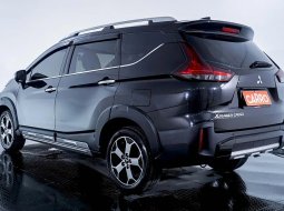 Mitsubishi Xpander Cross MT 2022 Hitam 3