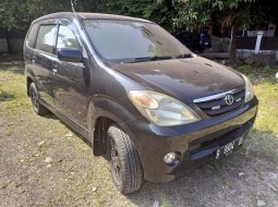 Toyota Avanza 1.3 VVTi AT 2005 Hitam (CBU)