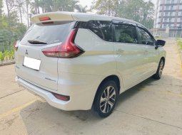 Mitsubishi Xpander Ultimate A/T 2018 Putih istimewa 6